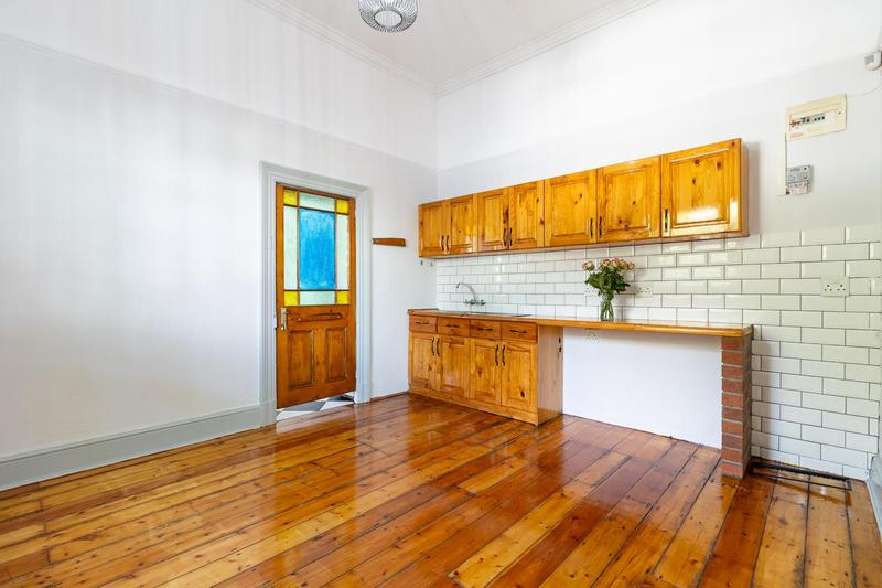 5 Bedroom Property for Sale in Observatory Western Cape